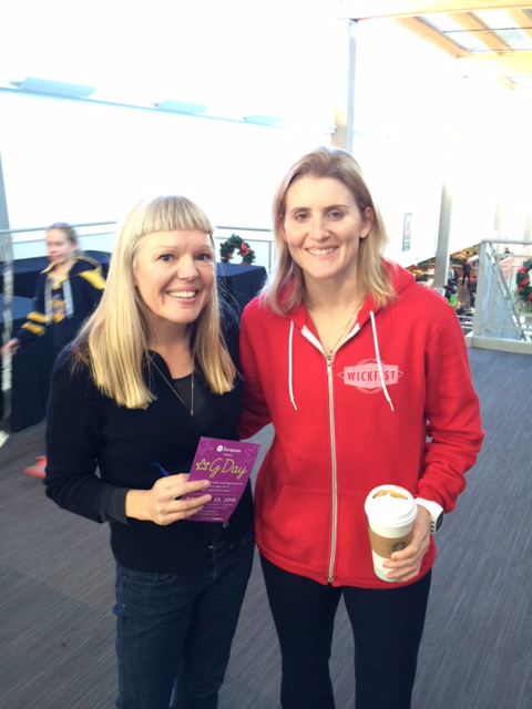 Madeleine Shaw with Hayley Wickenheiser, Calgary 2015